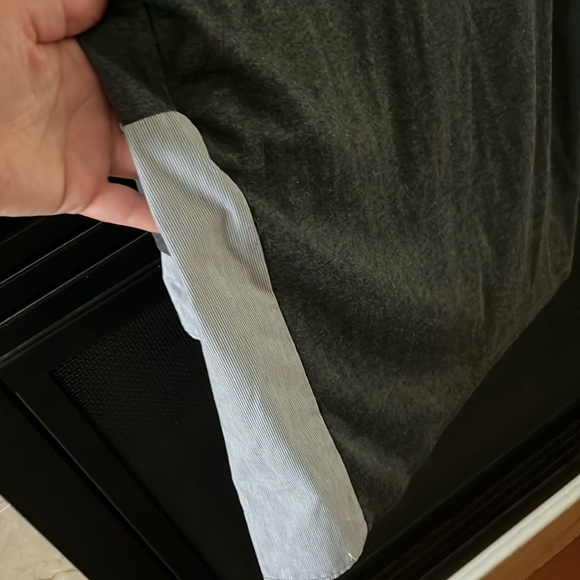 Loft gray Blouse with cute detail - Picture 4 of 6